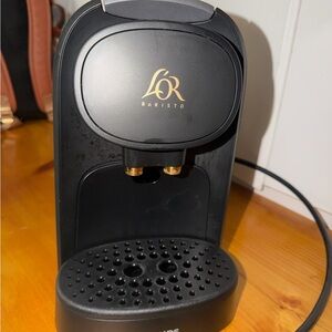 L'OR Barista Single Serve Espresso Machine - Black with Gold Accents